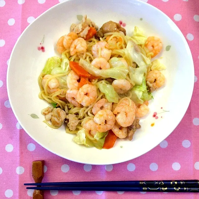 海老たっぷり塩焼きそば|かおりんさん