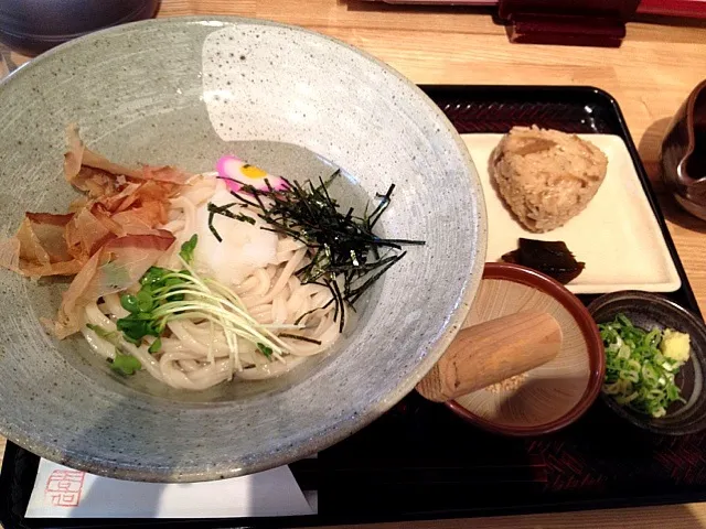 おろしぶっかけうどん|あきさん