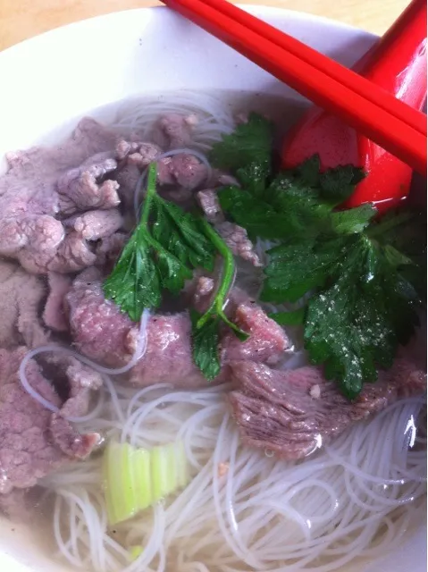 Slice Beef Bee Hoon Soup|Vincent Hoさん