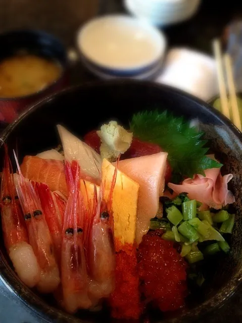 Snapdishの料理写真:海鮮丼|えりさん