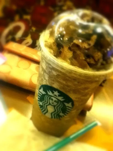 last day of Starbucks 50% Discount Frap!!!|pimonpakさん