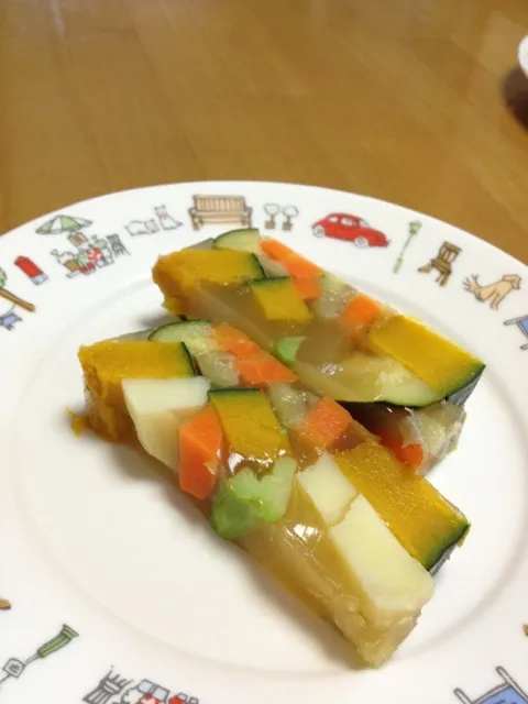 ずいぶん前にはなまるマーケットでやってた野菜のゼリー寄せ|さちこ(さがねっち)さん