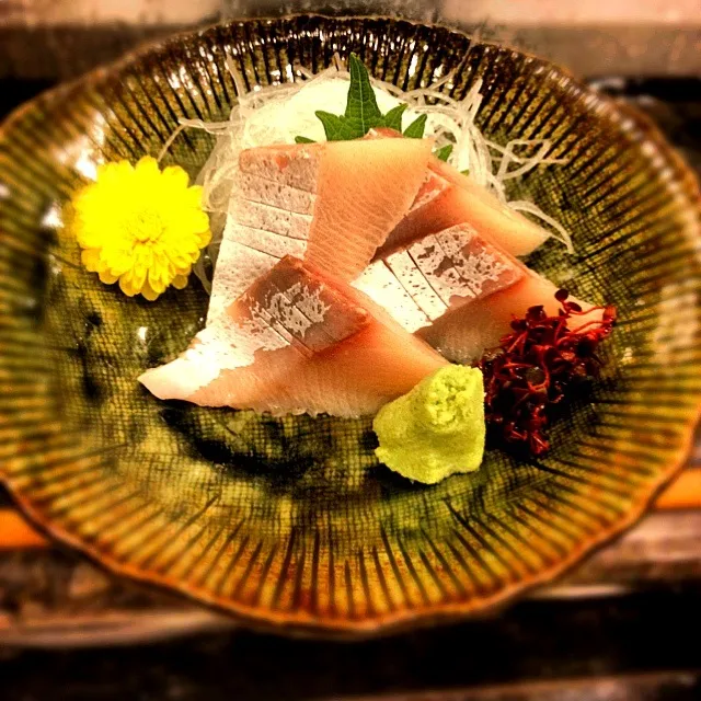 Snapdishの料理写真:yellowtail-tamachi..|jirawanさん