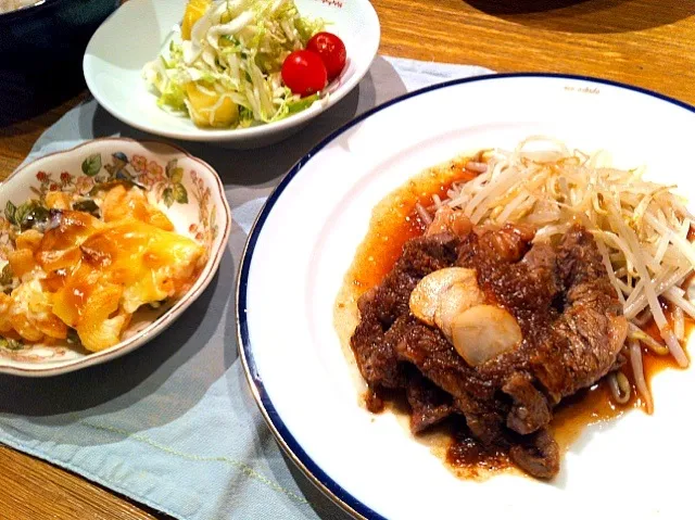 シャンピニオンステーキ  もやしソテー  パインサラダ  グラタンもどき  カボチャスープ|高田恵子さん