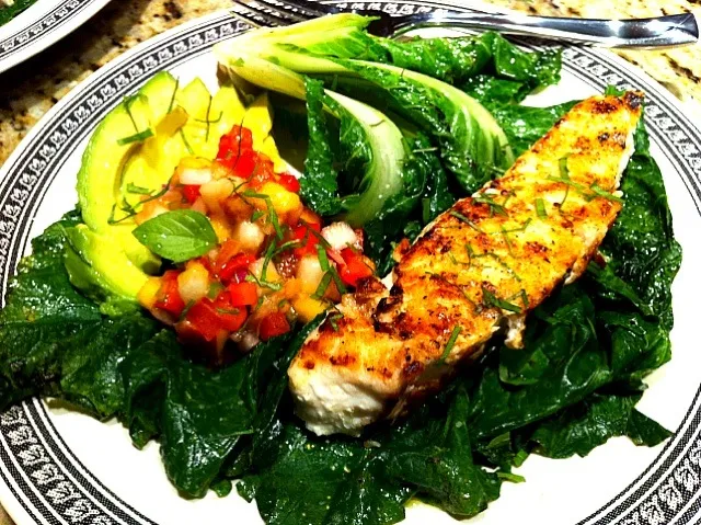 Grilled Halibut and Bok Choy with Peach Salsa|Maria Reinaさん