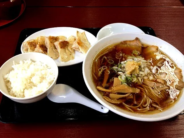 中華そば定食|ナナイロユアさん