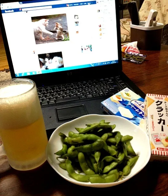 ビール＆枝豆＆クラッカー＆チーズ＆Facebook|hiroさん