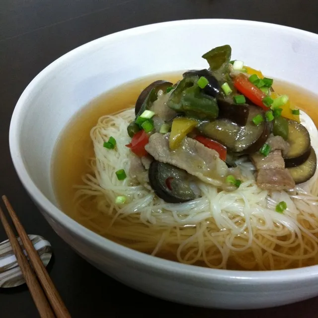 茄子の肉みそのそうめん|みささん