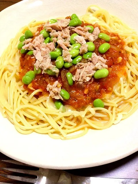 Snapdishの料理写真:フレッシュトマトのパスタ(枝豆＆ツナ)|kyoさん