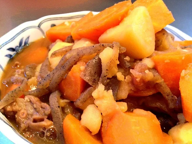 牛スジの肉じゃが！|koji toyodaさん