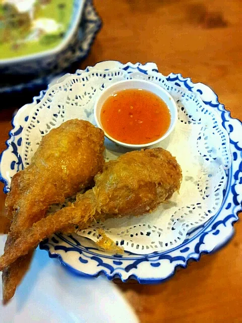 Snapdishの料理写真:stuffed chicken wings|kelly limさん