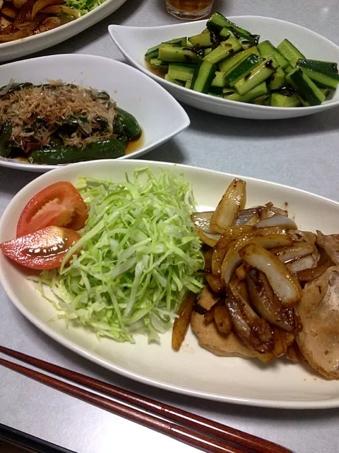 Snapdishの料理写真:豚の生姜焼き、居酒屋きゅうり、ピーマンの焼き浸し|Akikoさん