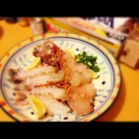 Snapdishの料理写真:lobster sashimi|jaredyiiさん