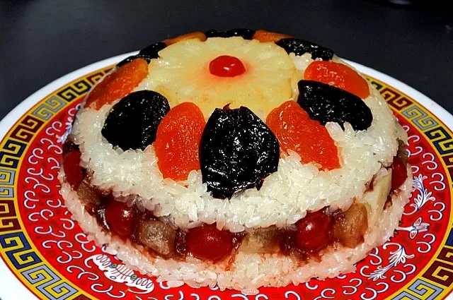 sticky rice w/ fruit|Vince's Kitchenさん