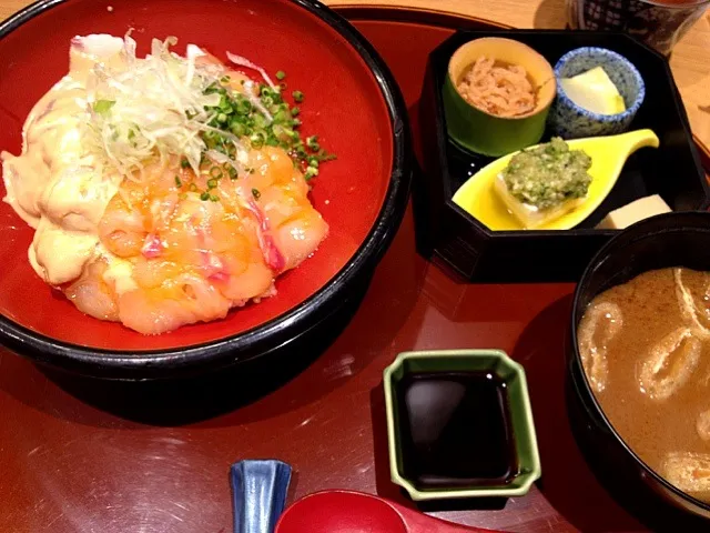 鯛の二色漬け丼|ゆきこぱんださん