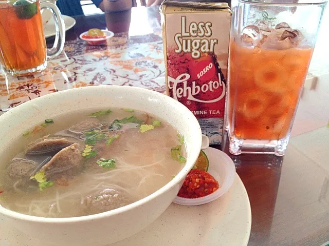 Bakso with Tehbotol yay!|884さん