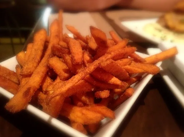 Snapdishの料理写真:sweet potato fries|ginaさん