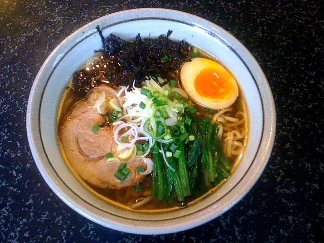 スープに動物系の材料を使わない純和風ラーメン|城ヶ岳360°さん