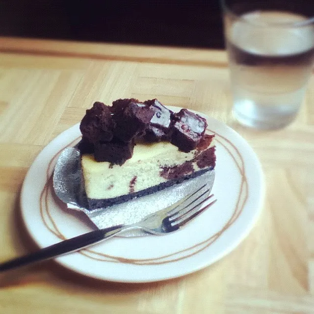 brownie cheese cake|Jam Monkiezさん