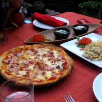 Snapdishの料理写真:italian food|Jam Monkiezさん