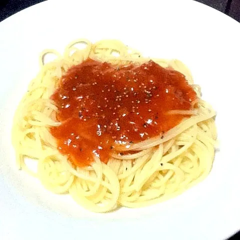 トマトソースパスタ|でじさん