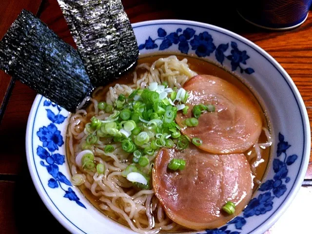 Snapdishの料理写真:自宅ラーメン既製品だよ|tairaさん