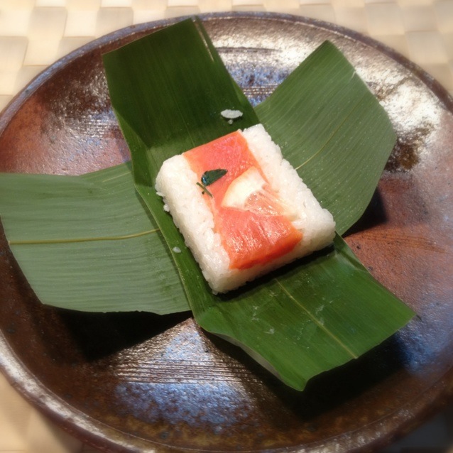 鮭の笹寿司