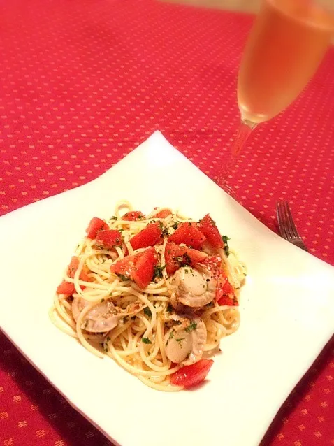 トマトとベビーホタテの冷製スパゲッティ|食いしん坊さん