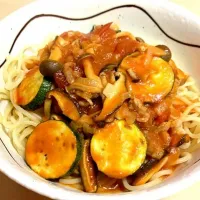 トマトとズッキーニパスタ|easy suppersさん