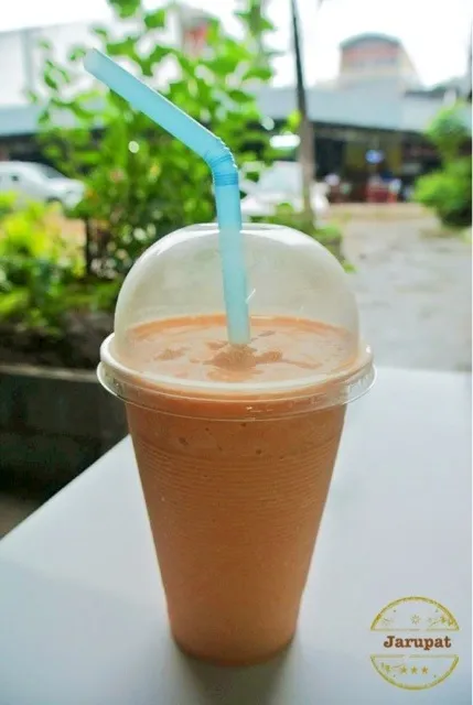 สับปะรดปั่นชาเย็น Pineapple and tea Shake|BOJARUさん