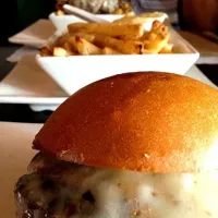 truffle burger and truffle fries|jenさん