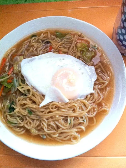 本日のお昼ご飯🍴あんかけ焼きそば🍴|りえさん