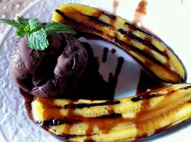 Banana Split by Marcia Adams Tuscany|JeiFerさん