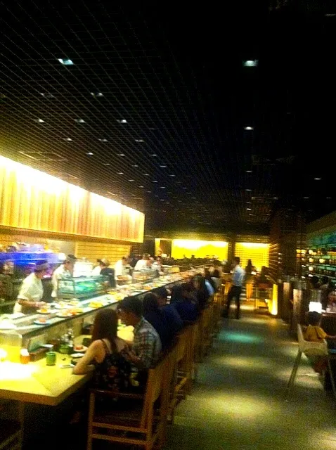 Snapdishの料理写真:Sushi Tei in Singapore|Rhythmiqueさん