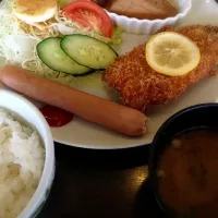 ふらっと入った喫茶店でお昼ご飯|ななみさん