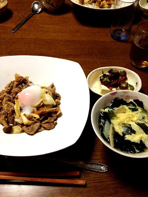 豚＆野菜の丼 温泉卵のせ！！|明日香さん