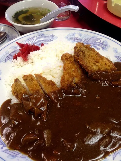 カツカレー、ご飯半分でもたっぷりだー（＾∇＾）|しーさん