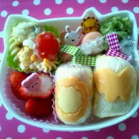 Snapdishの料理写真:サンドイッチのお弁当|えみさん