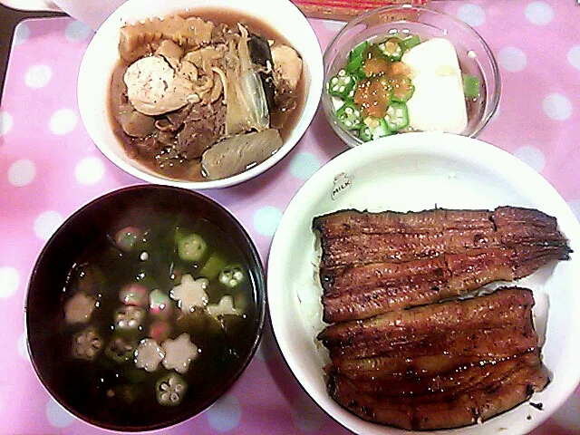 7*27土用丑の日うなぎ～♪オクラ麩吸い物、冷奴、すき焼き煮|クラキティさん