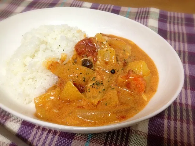 鶏とじゃがいものトマト煮|おじぎさん