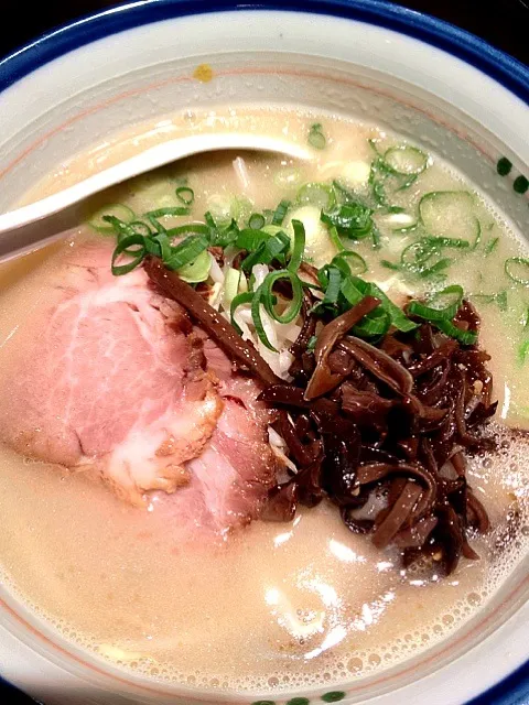 砦ラーメン！細麺、カタメで！|wada mayumiさん