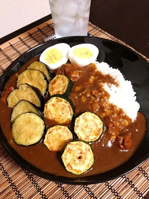 夏野菜チキンカレー|コトさん