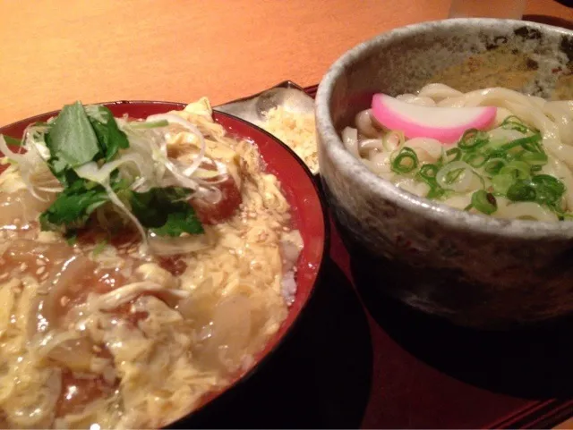 Snapdishの料理写真:カツ煮丼セット|masamiyさん