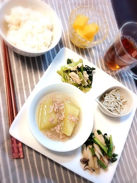 Snapdishの料理写真:煮物は２日目がおいしいね💗な朝ごはん|恭子さん