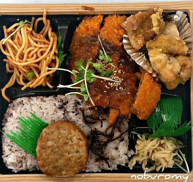 トンカツ弁当|NOBUROMYさん