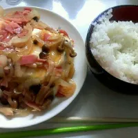 餡掛け豆腐～(^-^) 餡掛け具が多いし賞味期限やばいベーコン入れすぎて主張が強い|翡翠さん