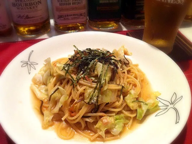 キャベツと桜海老の塩こん部長パスタ🍝|たけさん