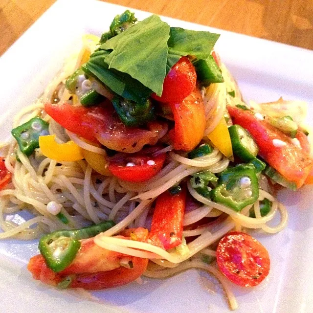 オクラとトマトのバルサミコ冷製パスタ|🍎ゆかりんご🍎さん