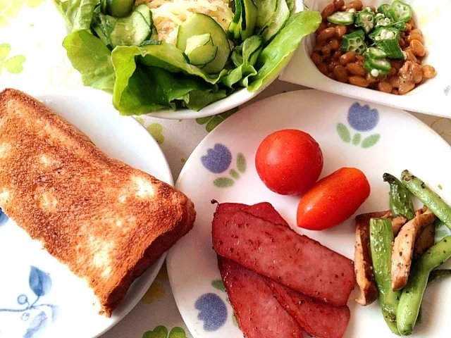 Snapdishの料理写真:糖質制限食の朝ごはん|mari miyabeさん