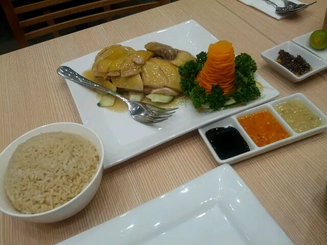 Hainan chicken rice|brさん